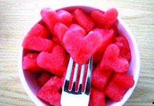 吃心脏的瓜视频