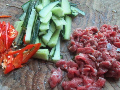 牛肉哥吃瓜,揭秘娱乐圈幕后真相