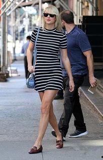 paggy天津街拍吃瓜,跟随Paggy一起吃瓜探店